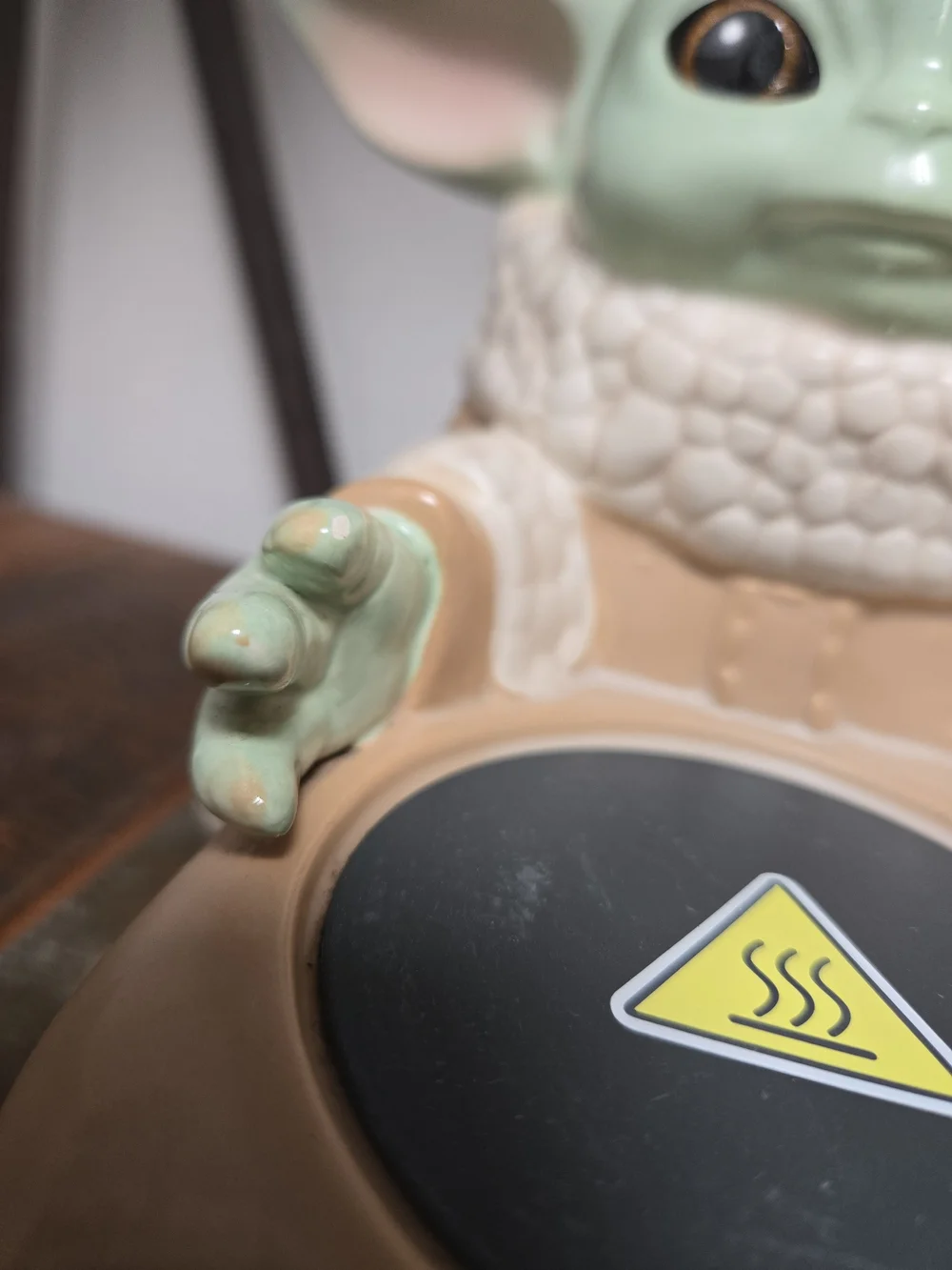Scentsy Green and Tan Baby Yoda Ceramic Wax Warmer